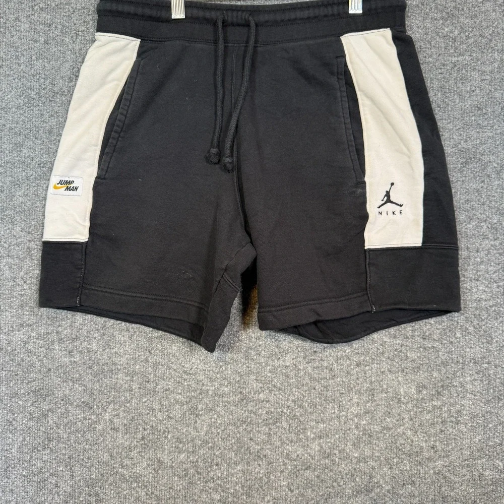 Jordan Shorts Mens Small Black‎ Sweatshorts Jumpman Logo Fleece Standard Fit